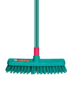 Bettanin Scrub Broom  for cleaning outdoor environments and rough floors -  Strong Iron Handle Made in Brazil