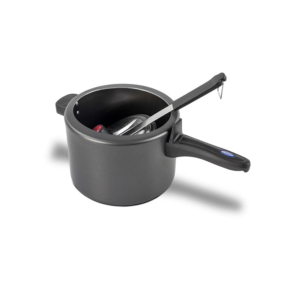 Brinox 20 cm 3L Non-stick Pressure Cooker - easy to cook and clean - Made in Brazil. Extremely Safe, great taste!