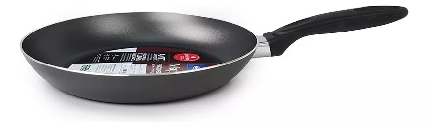 Brinox 22 cm Non-stick Frying Pan - easy to cook and clean - Made in Brazil.