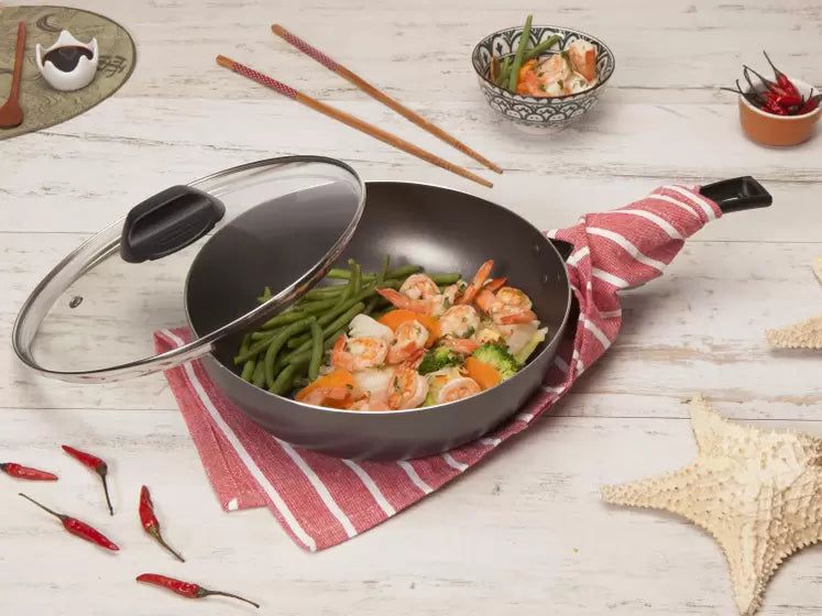 Brinox 24cm 2.3 L Non-stick Wok pan – easy and fast to cook and clean - Made in Brazil.